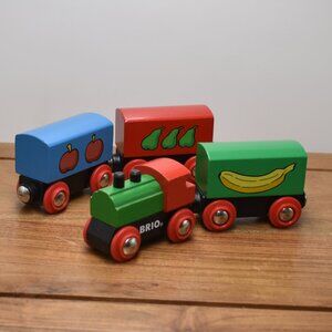 Brio Vintage from My First Set Trains Engine and Apples Bananas Pears Carriages